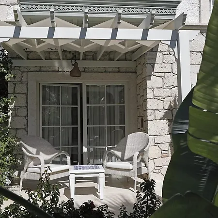Lotus Alacati Çeşme